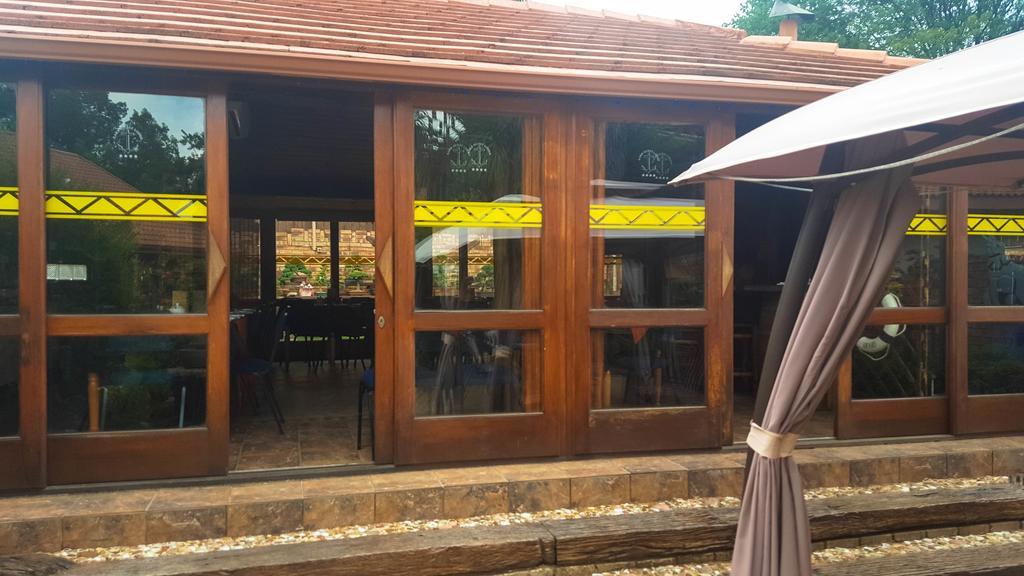 Aark Guest Lodge 밴더바일파크 외부 사진