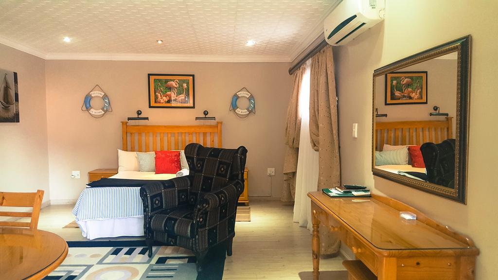 Aark Guest Lodge 밴더바일파크 외부 사진